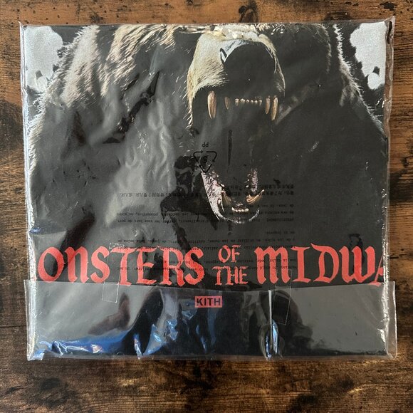 NEW Kith for the NFL Chicago Bears Photo Vintage T-Shirt - Large - SOLD OUT - Picture 3 of 3